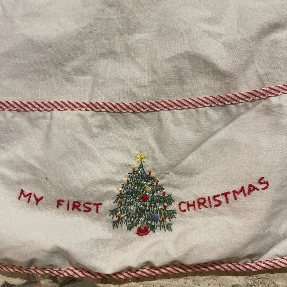 VTG My First‎ Christmas Baby Bib Embroidered Cloth Plastic Backing Pocket Tie